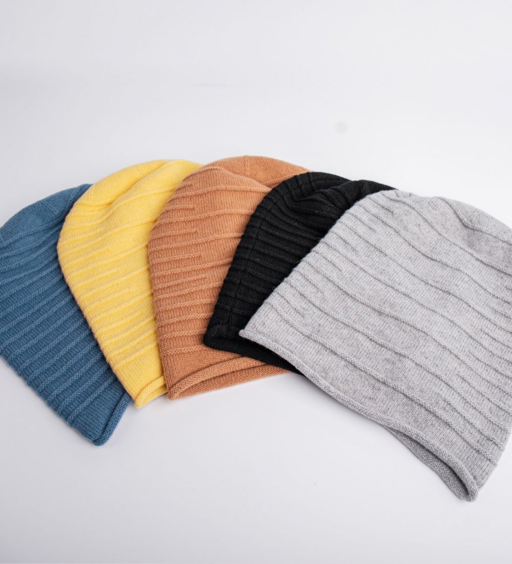 LEEZ Women Wool Crease Knit Layered Slouchy Beanie - 5 Pack