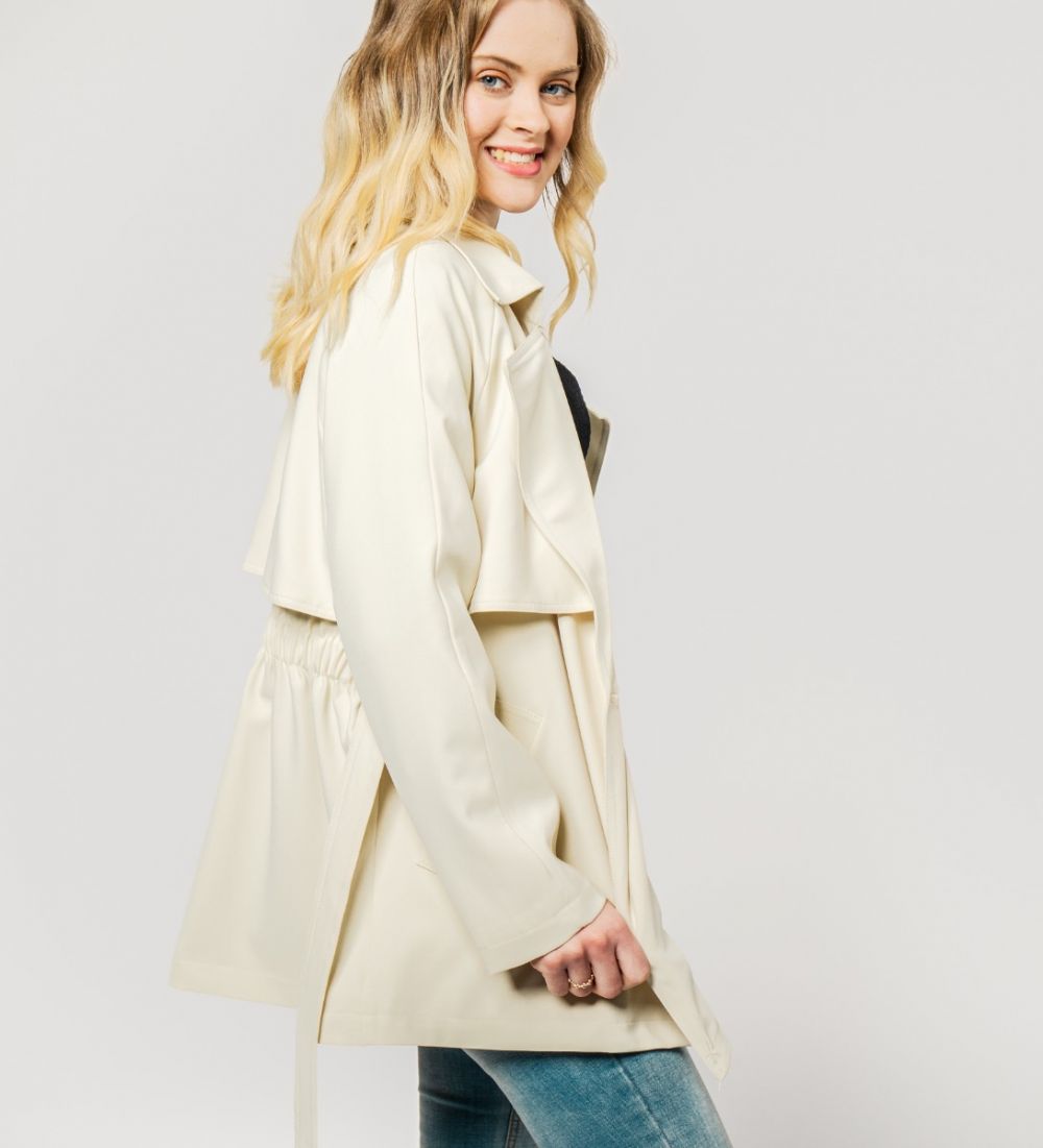 Short Trench Coat Butter