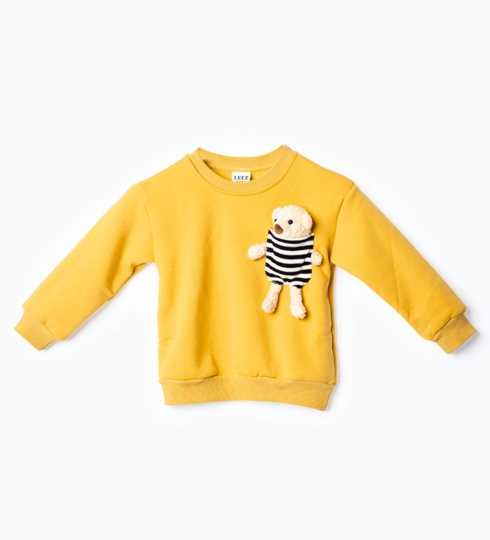 LEEZ Kids Round Neck Fleece Sweatshirt With Bear Doll Decoration Yellow