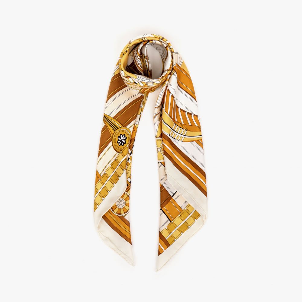 LEEZ La Ceinture D'or Print Square Silk Scarf