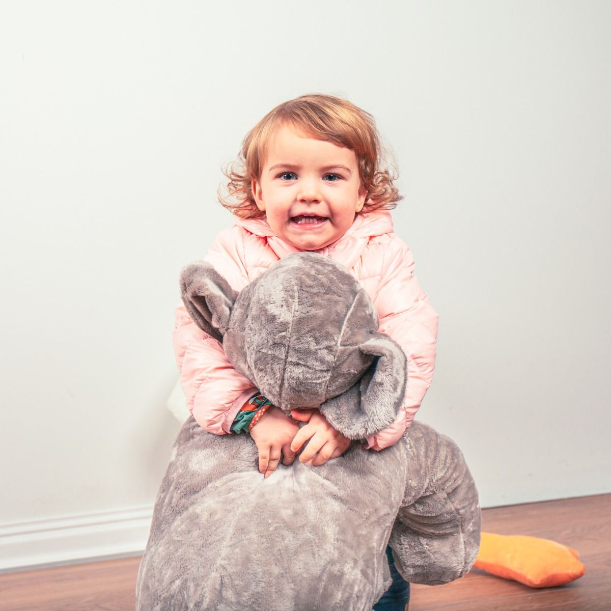 LEEZ Grey Elephant Doll Child Appealing Pillow Plush Toy