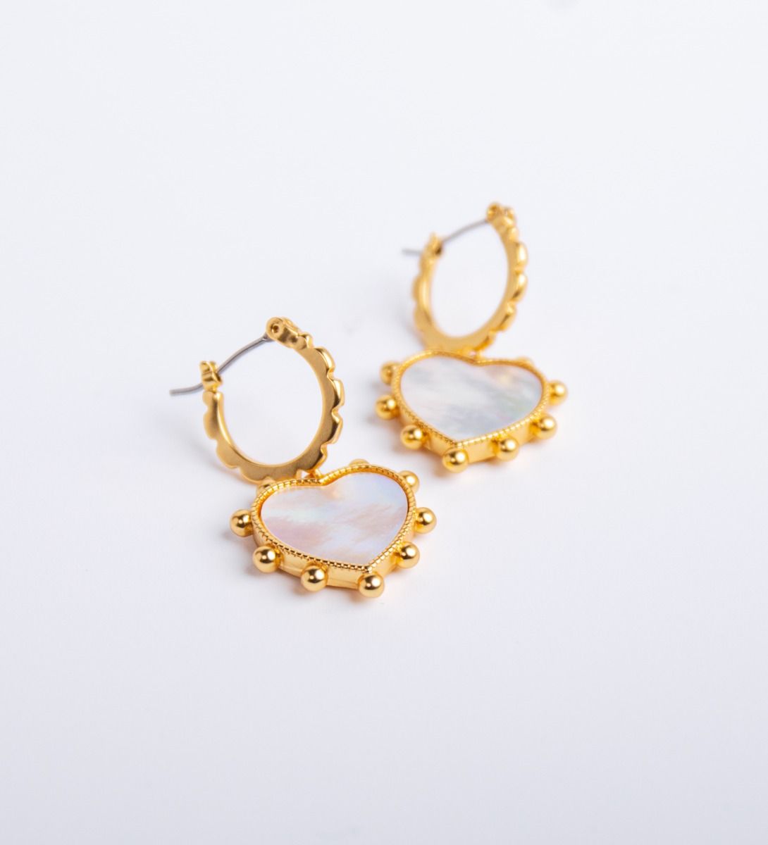 LEEZ Women Heart Shape Natural Lazurite Earrings White