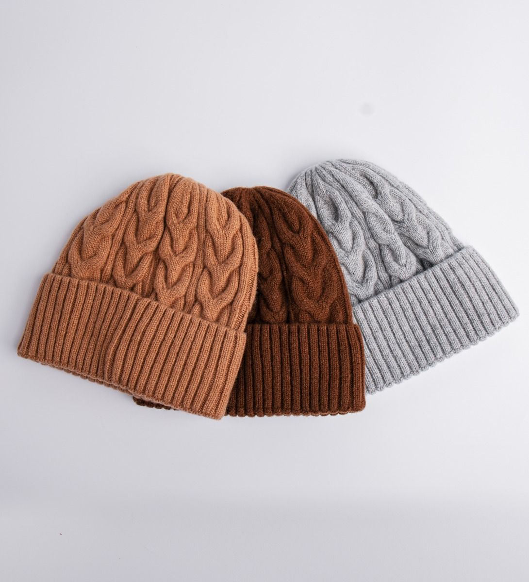 LEEZ Women Wool Chunk Twist Knit Beanie