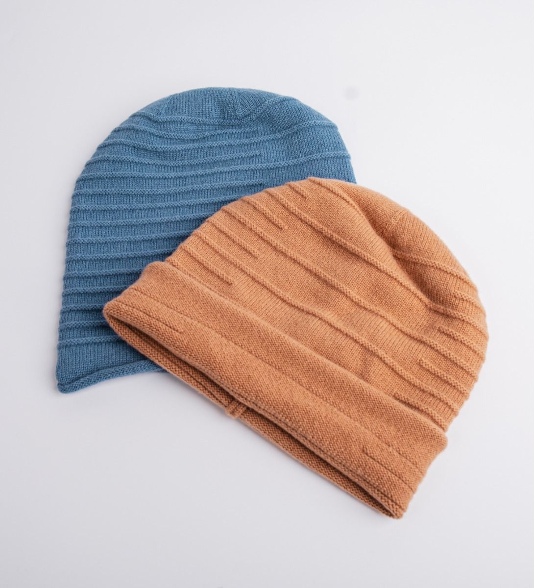 LEEZ Women Wool Crease Knit Layered Slouchy Beanie