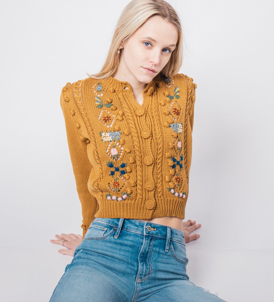 LEEZ Women Floral Patterns Knit Cardigan Sweater Brown