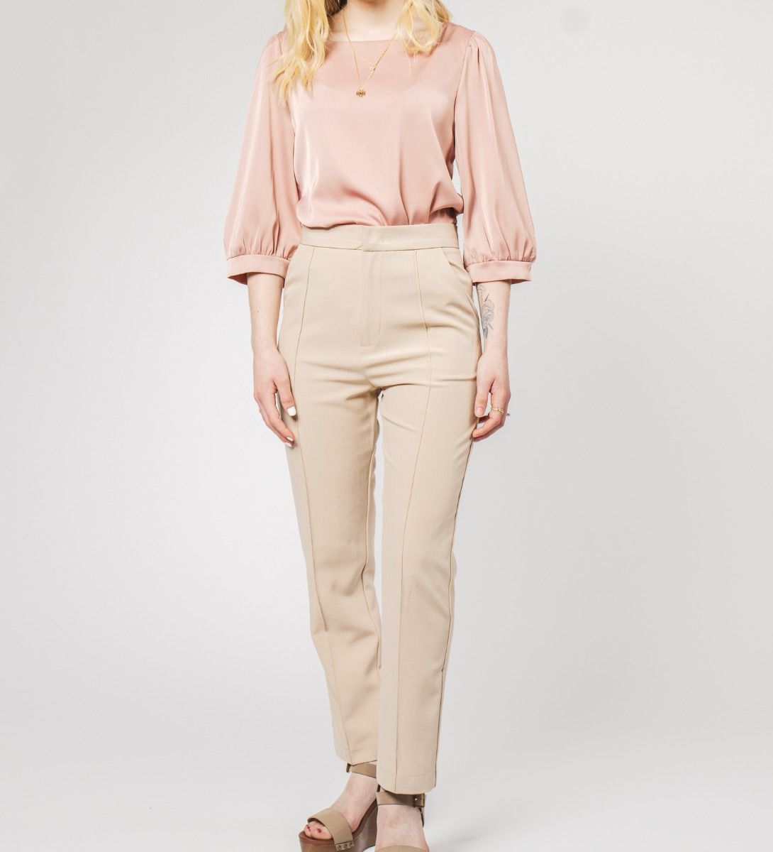 Straight Pipe Pants Beige