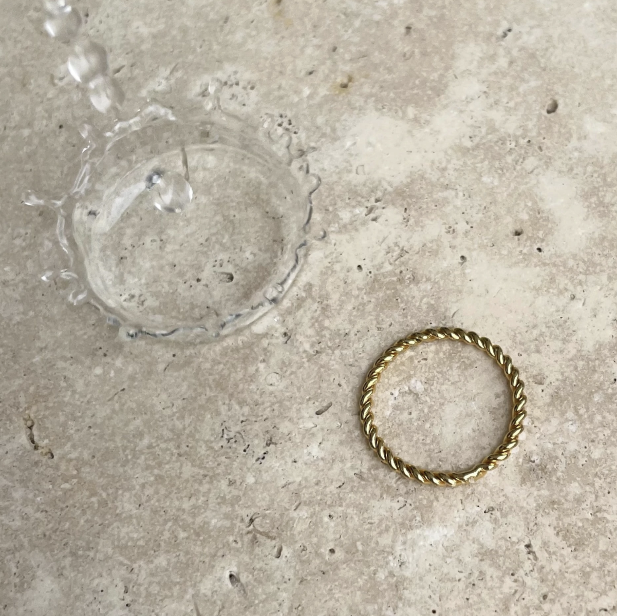 Ellie Vail - Anais Dainty Twist Ring