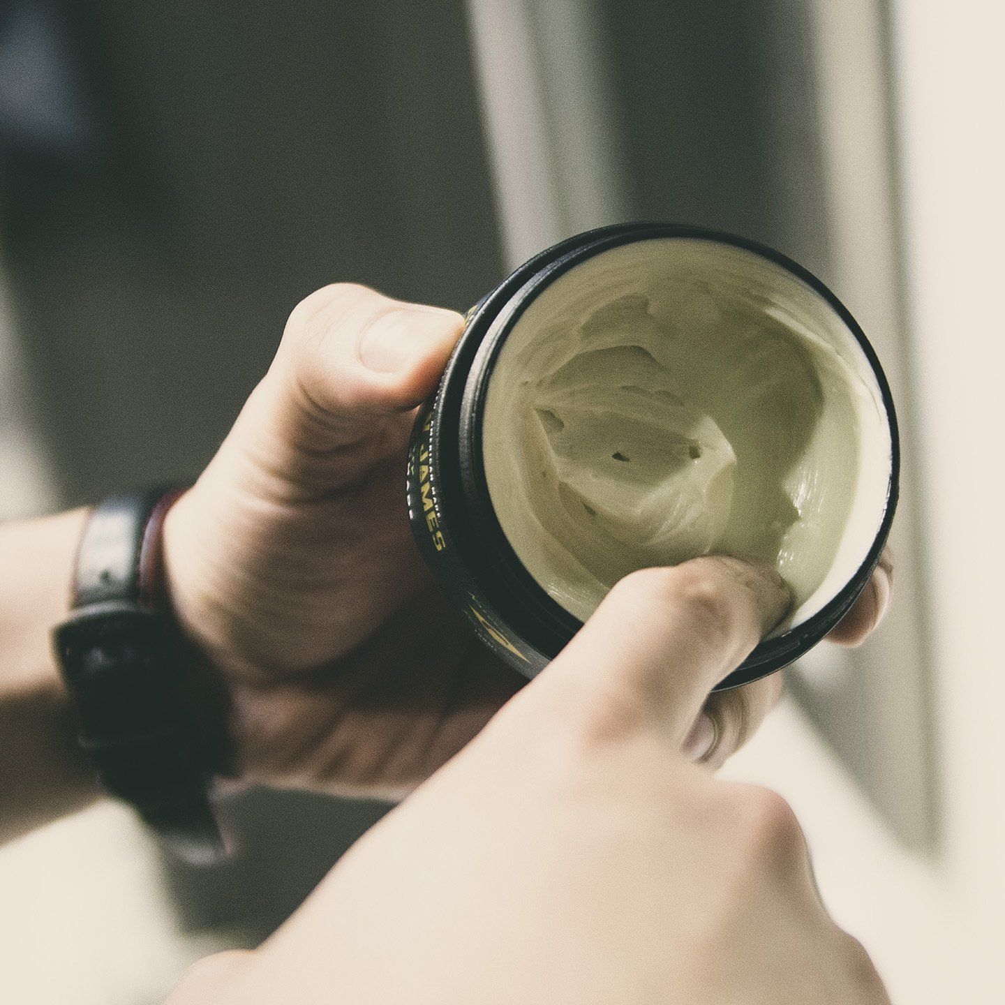 ANDREW JAMES Matte Pomade 2.75oz