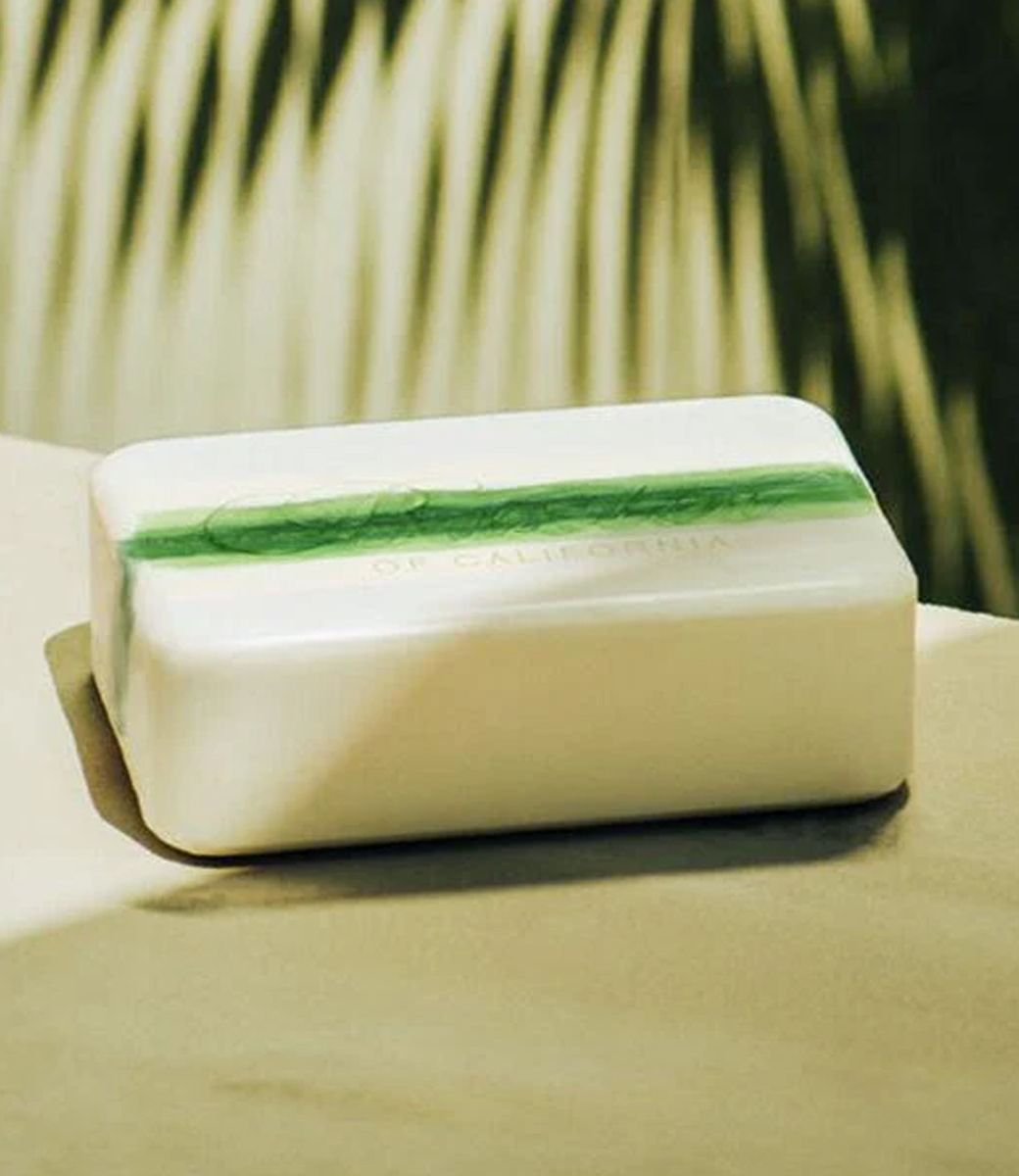 VITAMIN CLEANSING BAR Italian Lime and Pomegranate Essence