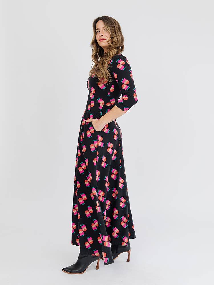 Mumbai Maxi Dress Memphis Shapes Black