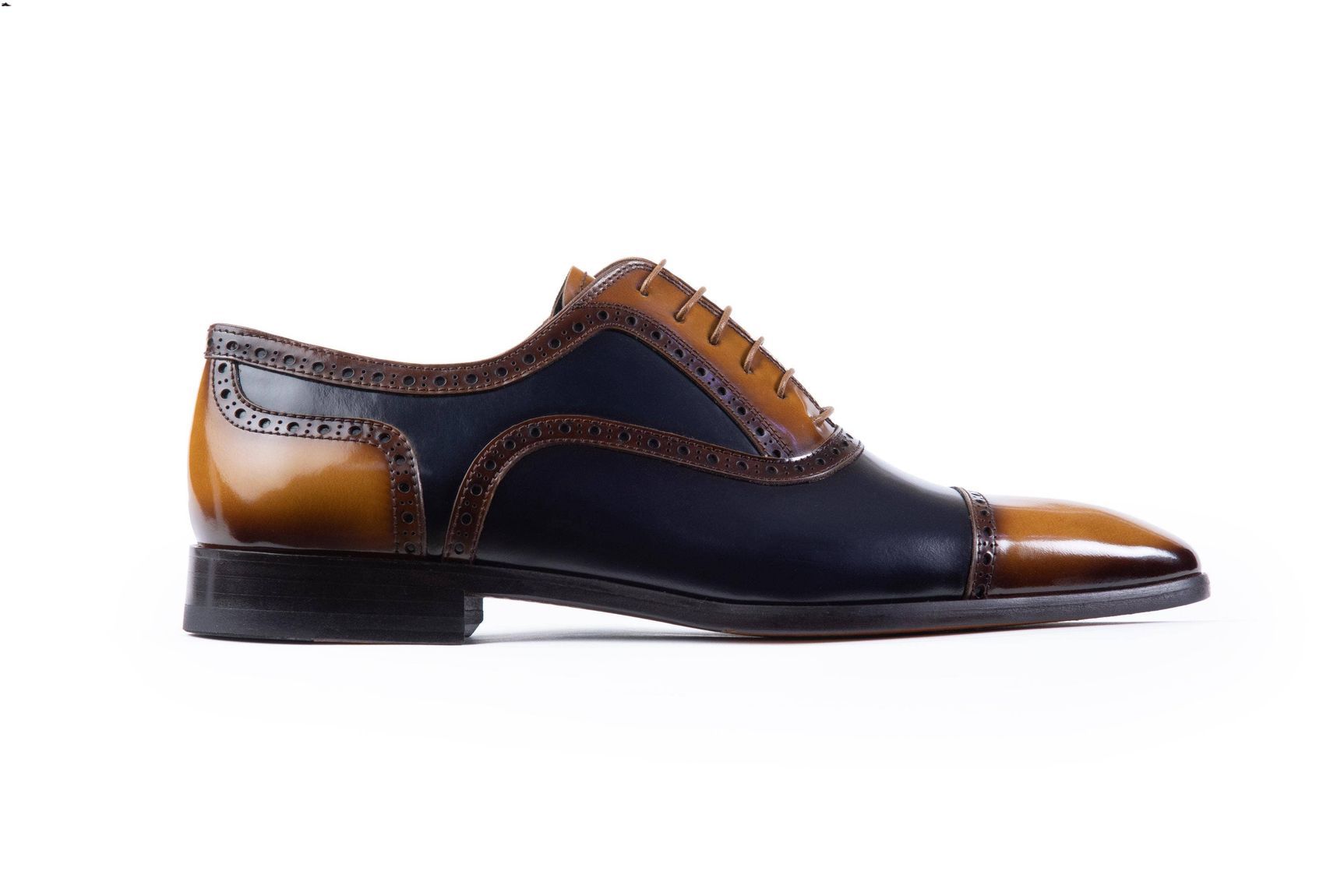 VellaPais Oxford Camel&Navy Blue