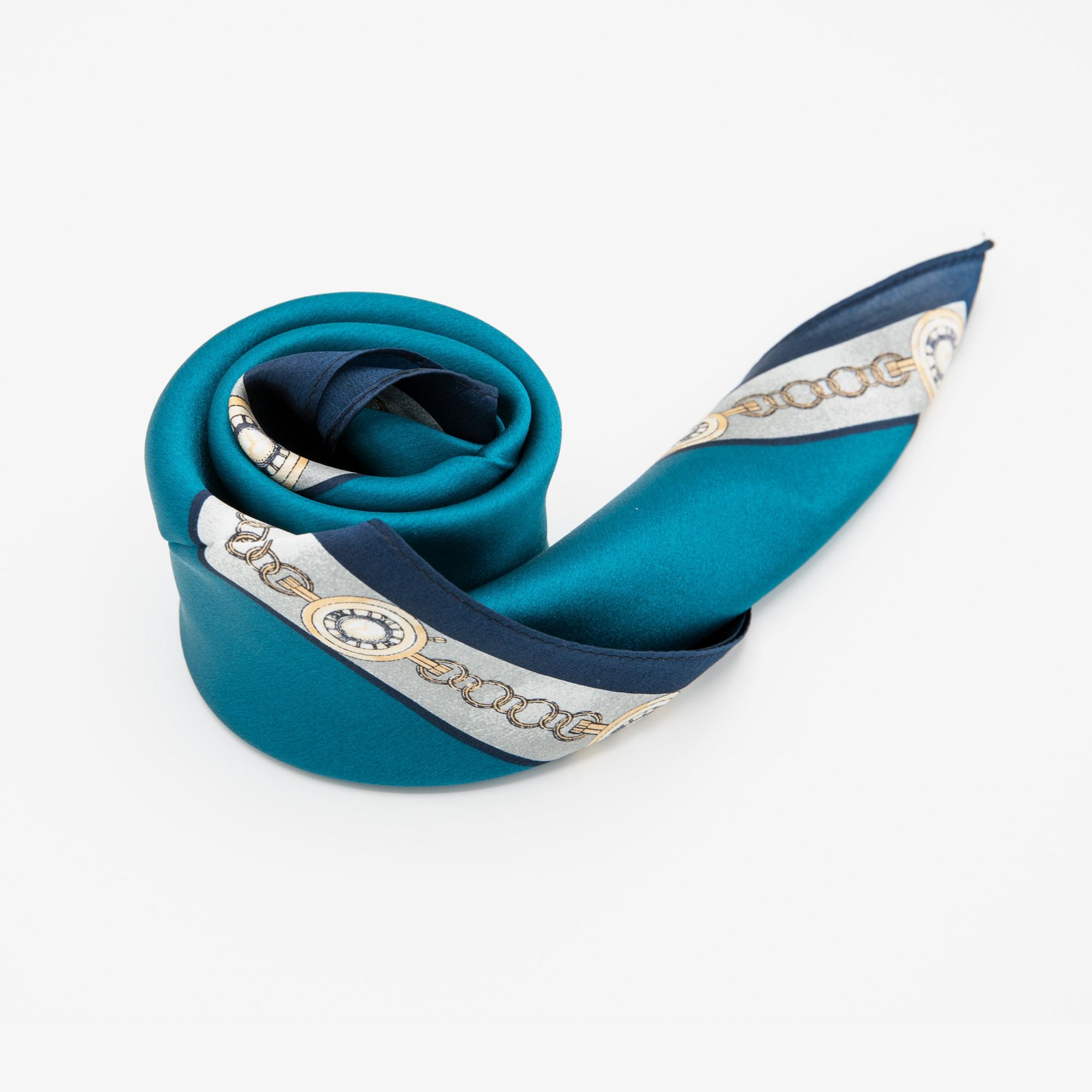 LEEZ Cerulean Chain Square Silk Scarf