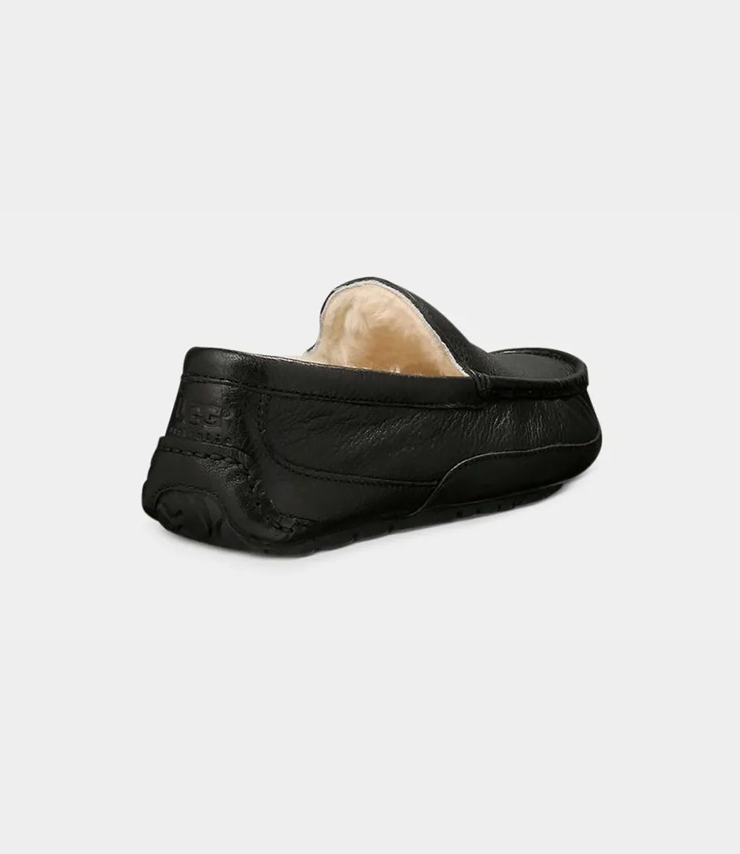 UGG MEN'S ASCOT SLIPPER 5379